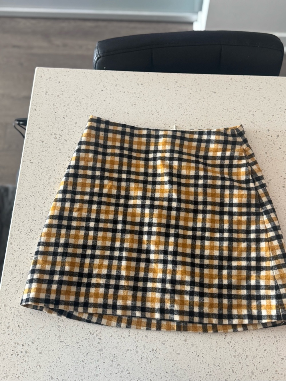 Wilfred Plaid Mini Skirt in Black, Cream & Tan - Picture 6 of 6